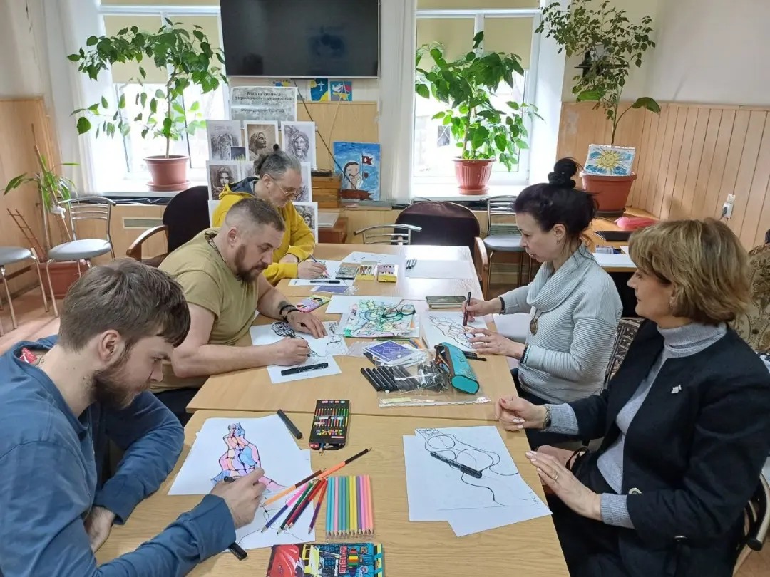 Майстер-клас з НейроГрафіки від магістрантки Інституту практичної культурології та арт менеджменту кафедри Психології та гуманітарних дисциплін Олени Смаль