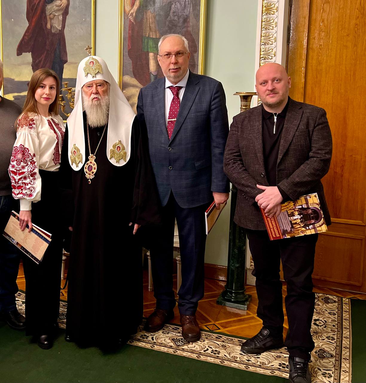 Привітання Святійшого Патріарха Київського і всієї Руси-України Філарета