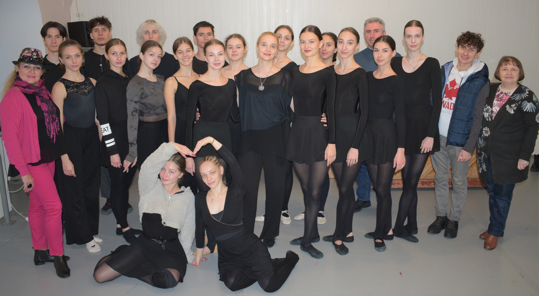 МАЙСТЕРНІСТЬ КЛАСИЧНОГО ТАНЦЮ: ОВОЛОДІННЯ ПРИЙОМАМИ ВИКОНАННЯ TEMPS LIE НА 90 ГРАДУСІВ