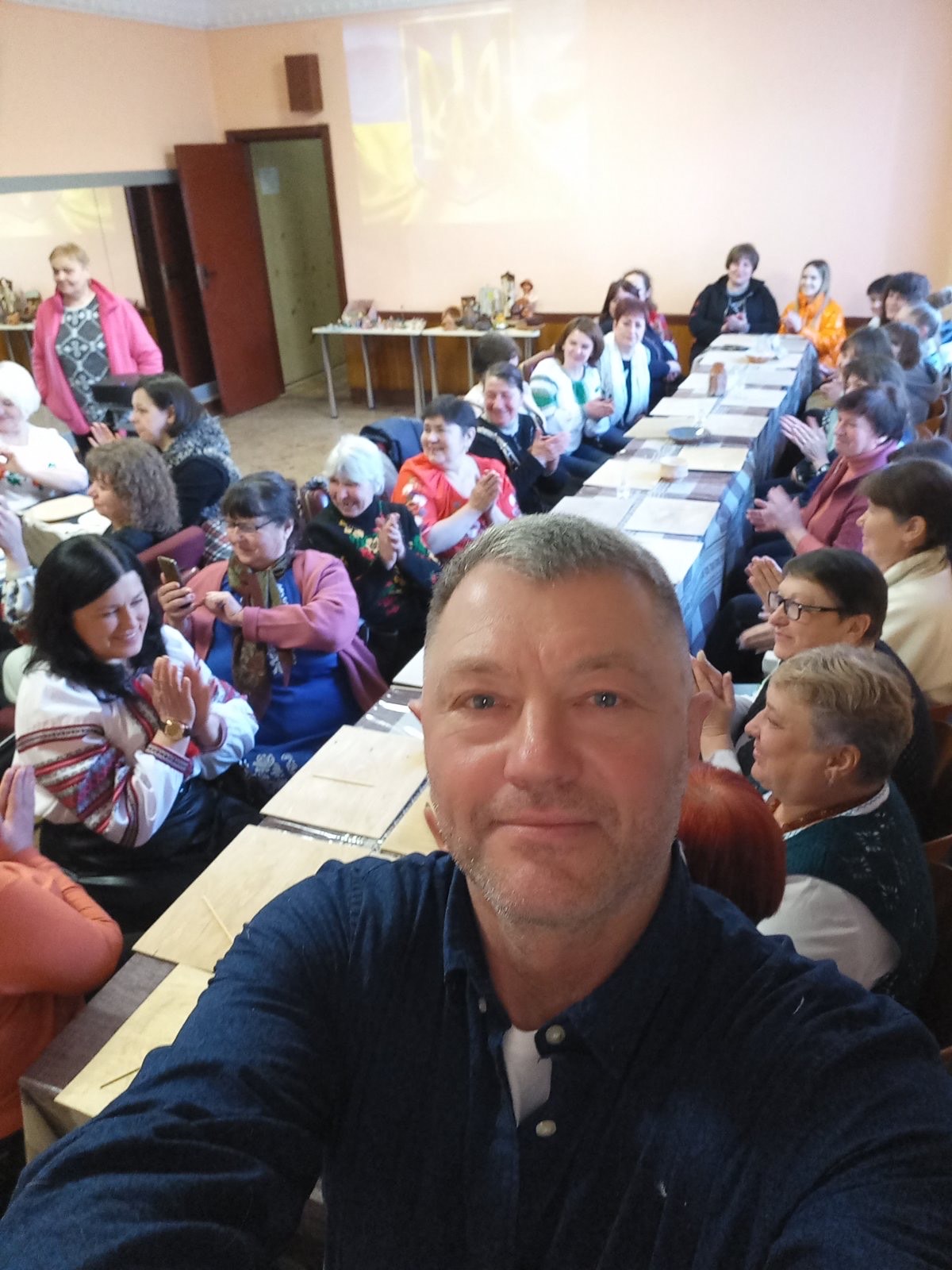 Відбувся майстер-клас з «ГОНЧАРНОГО МИСТЕЦТВА ТА КЕРАМІКИ» старшого викладача кафедри графічного дизайну Віктора Петровича Булгакова